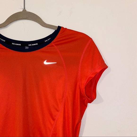 Women’s Nike orange and blue dri-fit running top - Picture 2 of 6